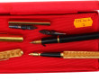 Deux stylos encre, plume 18 cts : un Wat