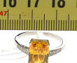 Bague en argent 925ème sertie d'un stras
