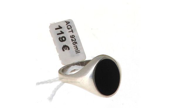 Chevalière en argent 925ème et onyx noir