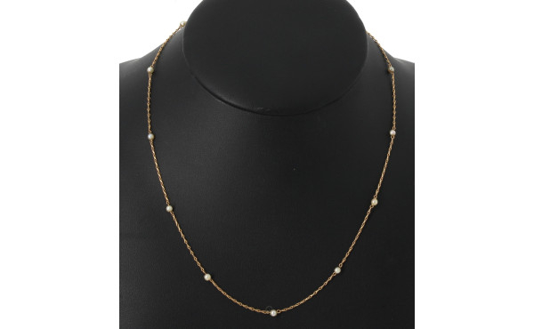 Petit collier en or jaune 18 cts, poinço
