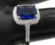 Bague en argent 925ème sertie d'un stras
