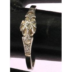 FRAIS REDUITS A 15 % - Bague ancienne en