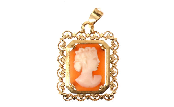 Pendentif camée coquille et or jaune 18 