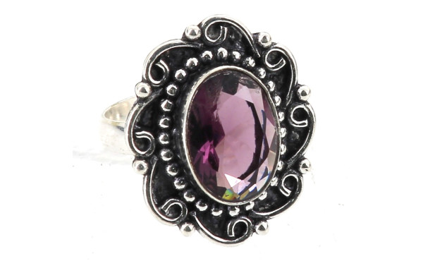 Bague argent 925ème sertie d'une améthys