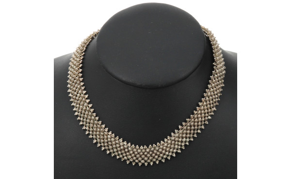 Collier en argent, travail étranger non 