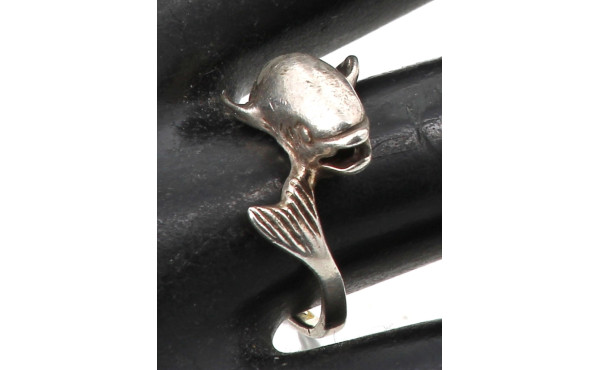 Bague dauphin en argent 925ème, poids 4 