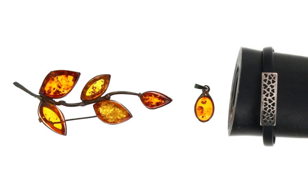 Lot de 3 bijoux en argent : broche forme