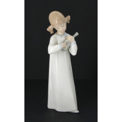 LLADRO - "Fillette au violon", sujet en 