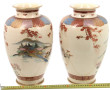 JAPON - Paire de vases en céramique Sats