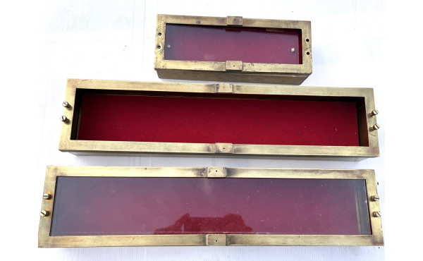 CHEMIN DE FER - 3 coffrets en laiton tra