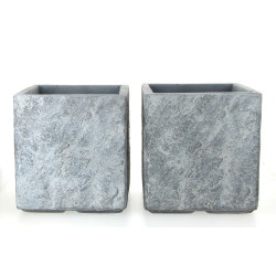 Paire de petits cache-pots modernes dans