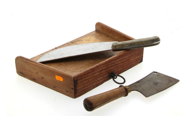 ART POPULAIRE - Deux feuilles de boucher