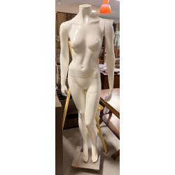 Mannequin de boutique en plastique, arti