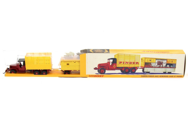 Super DINKY - Camion Pinder avec remorqu