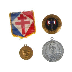 Lot comprenant un insigne tissu FNFL, un