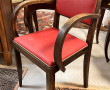 Fauteuil bridge skaï rouge années 50