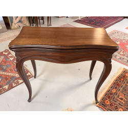 Table à jeux pouvant servir de console e