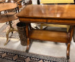 Petite table console en merisier, piètem