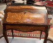 Bureau dos d'âne en placage de palissand