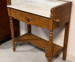 Petite table de toilette plateau marbre 