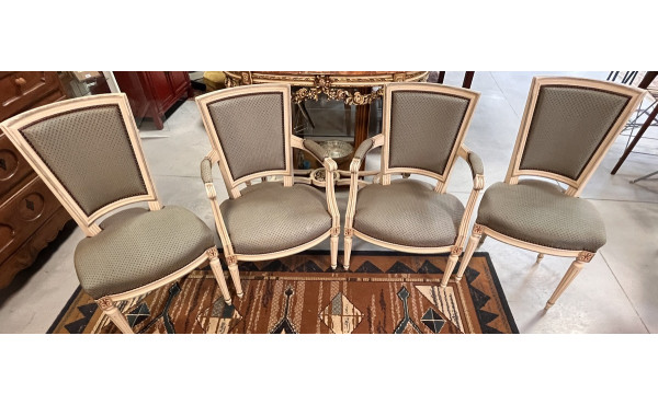 Paire de fauteuils et paire de chaises e
