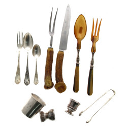 Lot de couverts et de métal argenté : 2 