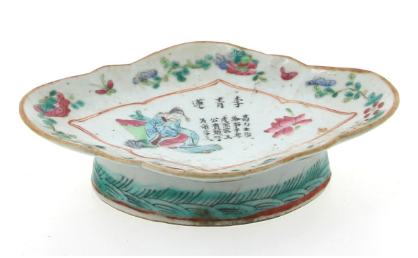 CHINE XIXème - Petite coupe sur talon en