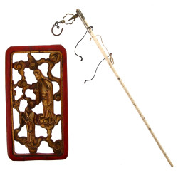 CHINE - Balance à opium en os et métal (