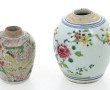 CHINE (XIXème) - Deux petits pots en por