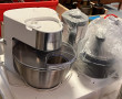 Robot KENWOOD avec accessoires (non test
