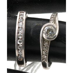 Lot de 2 bagues en argent 925ème serties