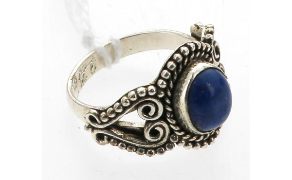 Bague argent 925ème sertie d'un lapis la