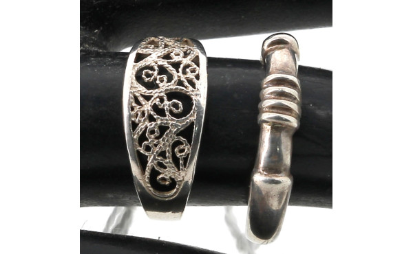 Lot de 2 bagues en argent dont une ajour