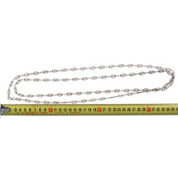 Long sautoir en argent, poids 26,70 grs.