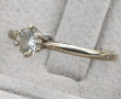 Bague solitaire en or gris 18 cts, poinç