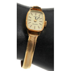 Montre bracelet de dame en or jaune 18 c