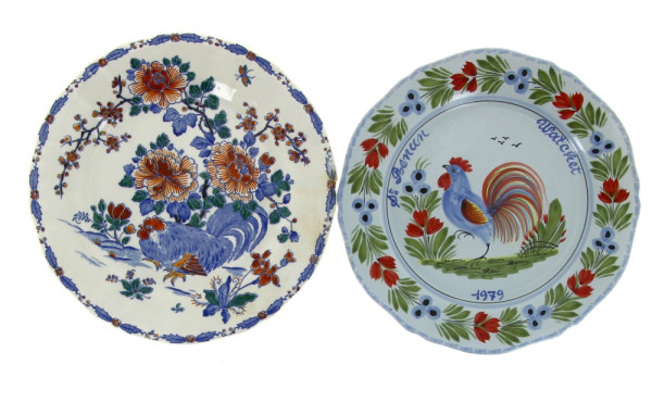 Lot de 2 assiettes en faïence de Gien et