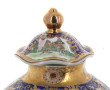 Pot couvert en porcelaine bleu de four e