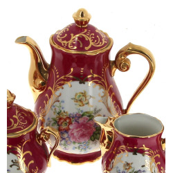 PARIS - Verseuse, sucrier couvert, et un