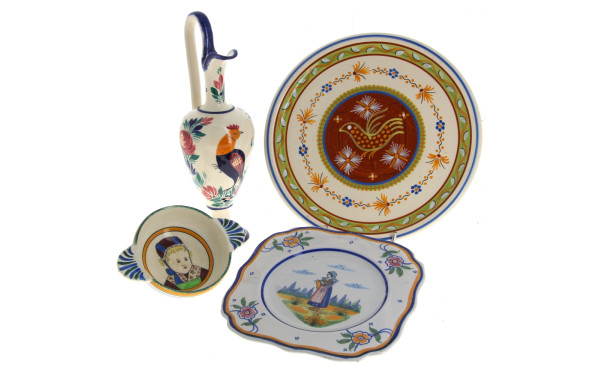 QUIMPER - Lot de 4 pièces en faïence pol