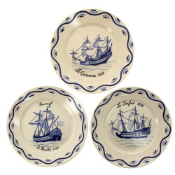 HB Quimper - 3 assiettes en faïence déco