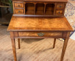 Bureau bonheur du jour style Louis XVI e