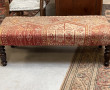 Banquette recouverte d'un Kilim ancien, 
