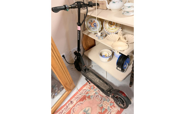 Trotinette Eurocka avec accessoires, éta