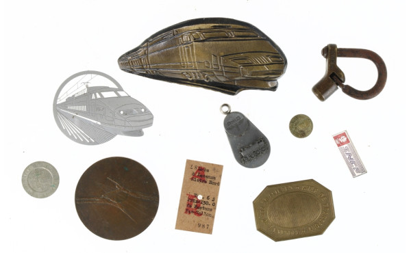 SNCF - Lot de médailles, plaques TGV, in