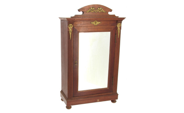 Armoire de poupée porte glace (porte fer