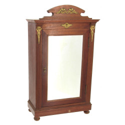Armoire de poupée porte glace (porte fer