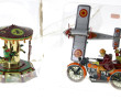 Lot de 3 jouets à clé moderne (un manège