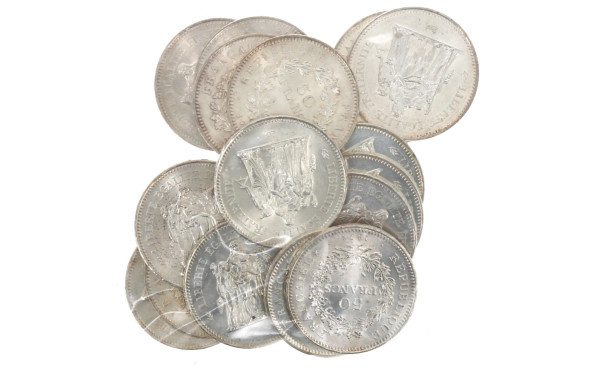 16 pièces de 50 F argent