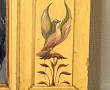 Trumeau ancien en bois peint sur fond ja